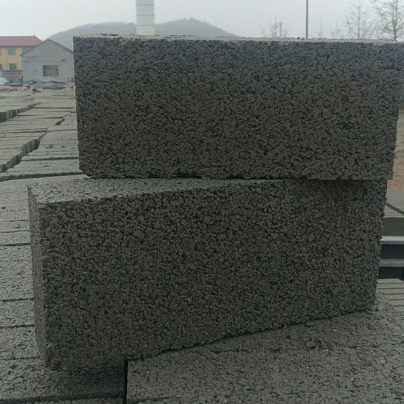 海陽(yáng)水泥磚強(qiáng)度有MU15和MU20，恒煜建材工廠實(shí)拍圖