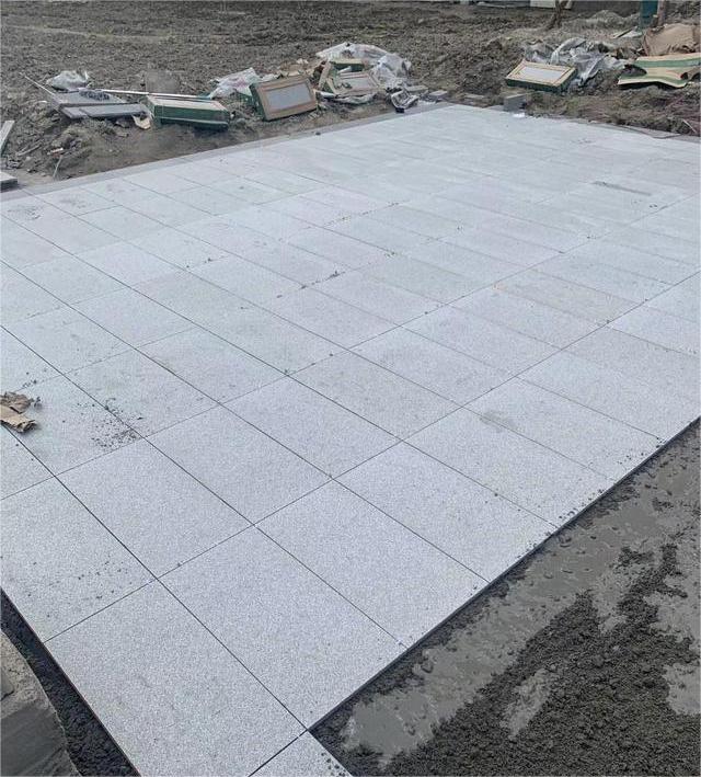 路面透水磚的正確鋪設(shè)工序